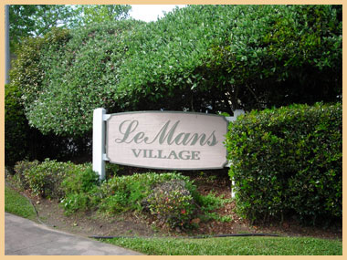 LeMans Village